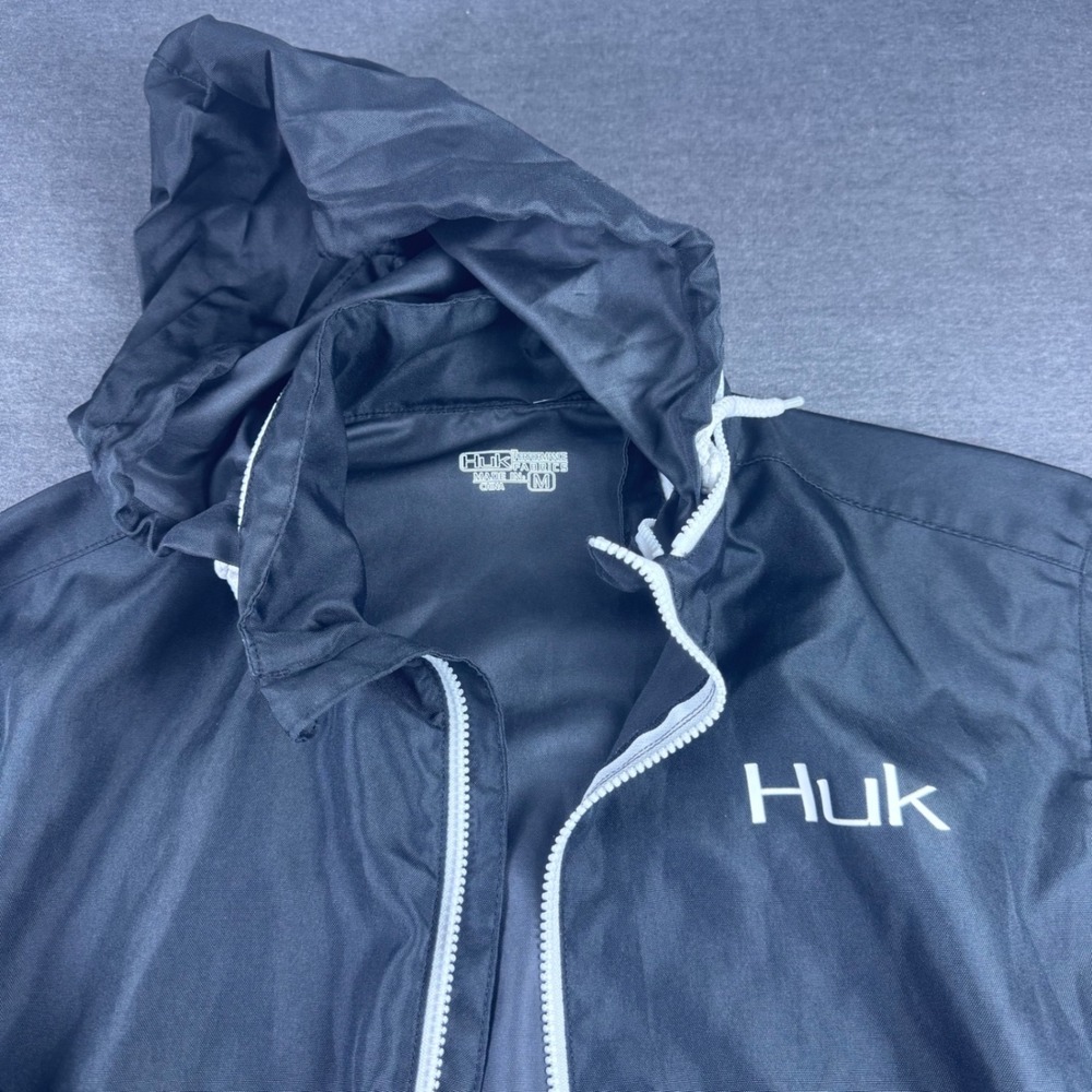 Huk Fishing Men's Black Performance‎ Jacket Size Medium Water Resistant